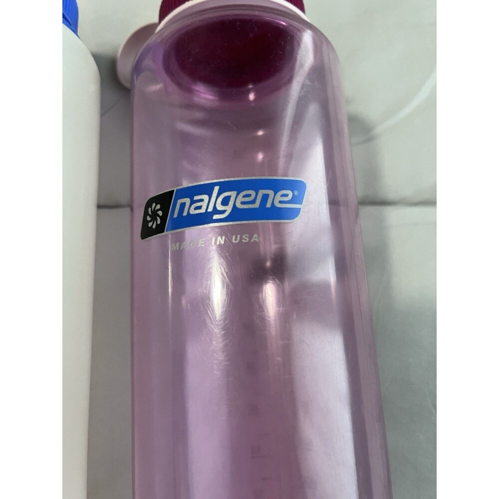 Nalgene 48 oz Wide Mouth Plastic Water Bottle Lot of 2 Screw-On Lid Handle - Picture 5 of 5